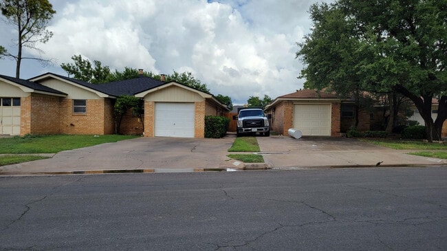 property at 7509 Avenue W