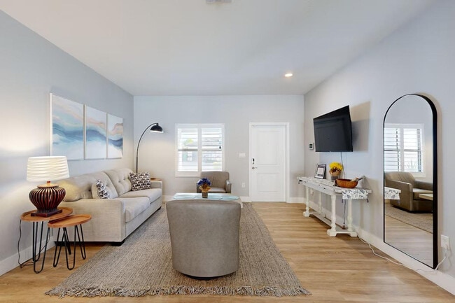 21402 SW 132nd Pl in Quail Heights, FL - Building Photo - Building Photo