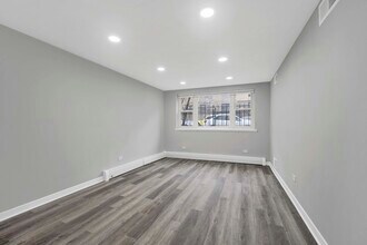 3161 N Cambridge Ave in Chicago, IL - Building Photo - Building Photo