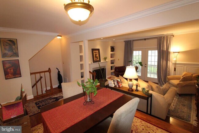 9630 Sutton Green Ct in Vienna, VA - Building Photo - Building Photo