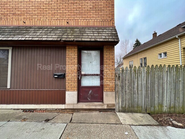 7107 St John St in Detroit, MI - Building Photo - Building Photo