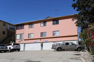 Ladera Pines in Los Angeles, CA - Building Photo - Building Photo