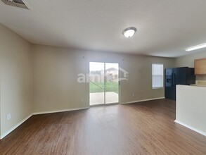 2030 Vanamen Ct in Conroe, TX - Building Photo - Building Photo