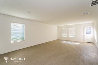 3061 Titan Spgs Dr in Saginaw, TX - Building Photo - Building Photo