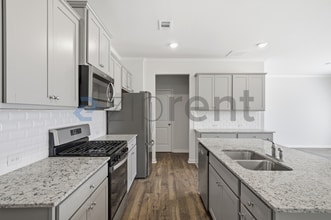 2363 Blue Monarch Dr in Buford, GA - Building Photo - Building Photo