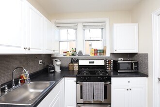 3823 N Greenview Ave, Unit W4 in Chicago, IL - Foto de edificio - Building Photo