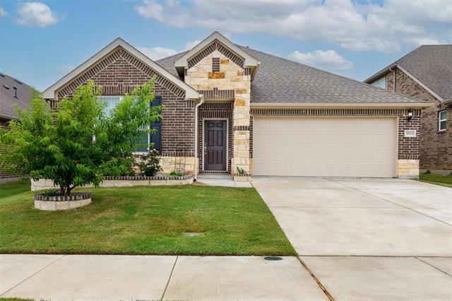 3824 Hawsbrook Ln in Fort Worth, TX - Building Photo