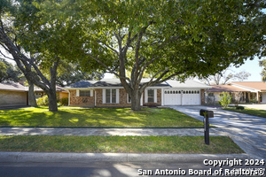 10607 Lands Run St in San Antonio, TX - Building Photo