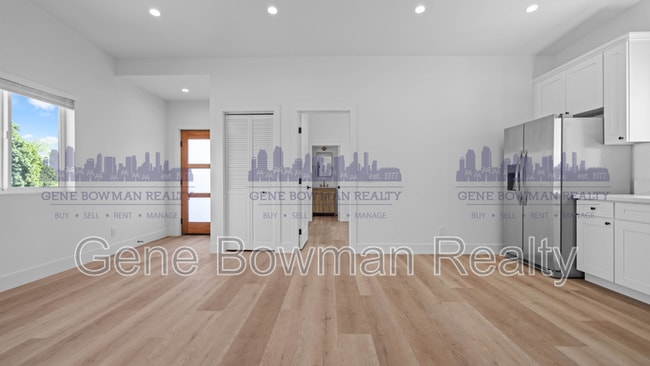 property at 2411 Fleetwood St