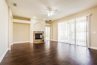 415 Merlot Dr in Ocoee, FL - Building Photo - Building Photo