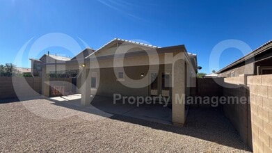 1234 E Desert Springs Way in Queen Creek, AZ - Building Photo - Building Photo