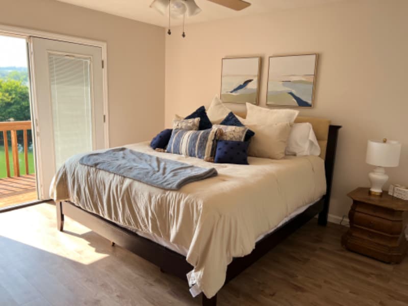 516 Lakeside Dock Dr in Kingsport, TN - Building Photo