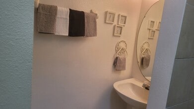 106 Woodbury Pines Cir, Unit Studio Apartment for Rent in Orlando, FL - Building Photo - Building Photo