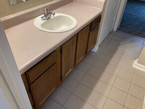 613 Castlegate Dr in Nashville, TN - Building Photo - Building Photo