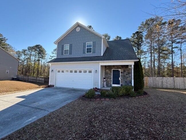 615 Stagecoach Dr in Jacksonville, NC - Building Photo - Building Photo