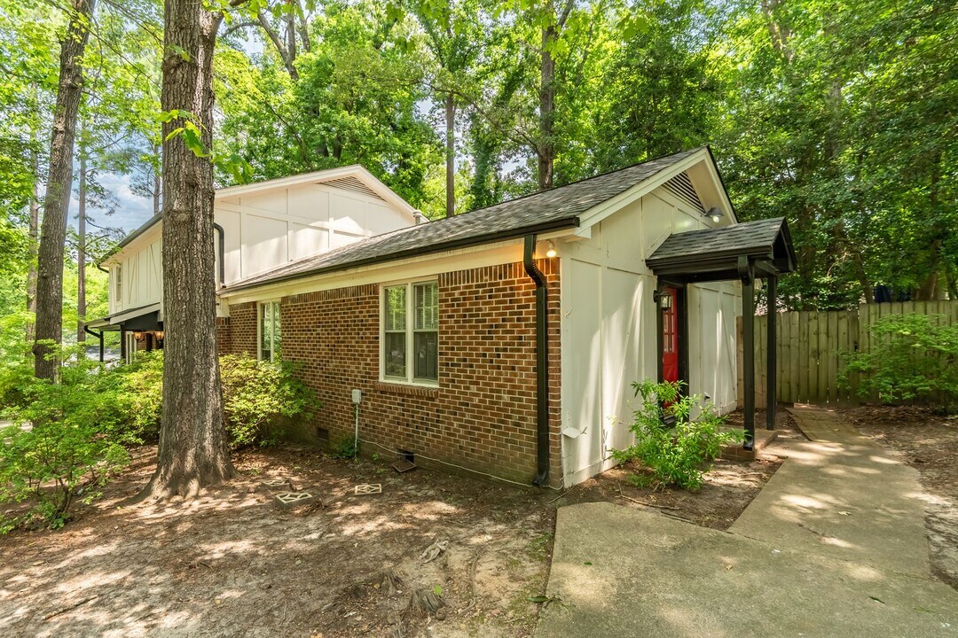 5204 Cypress Ln in Raleigh, NC - Building Photo