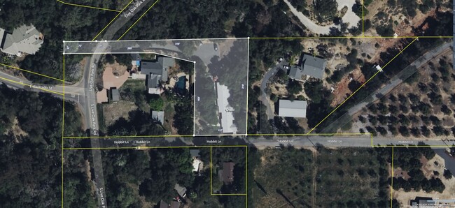 2510 Live Oak Park Rd in Fallbrook, CA - Building Photo - Building Photo