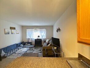 6830 N Sheridan Rd in Chicago, IL - Building Photo - Building Photo