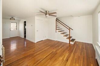 39 Charlesbank Rd in Newton, MA - Building Photo - Building Photo