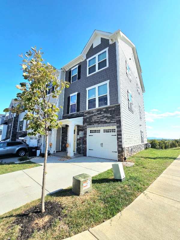 property at 4006 Purple Flora Bnd