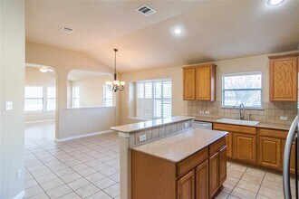 813 Great Sand Dunes Ave in Pflugerville, TX - Foto de edificio - Building Photo