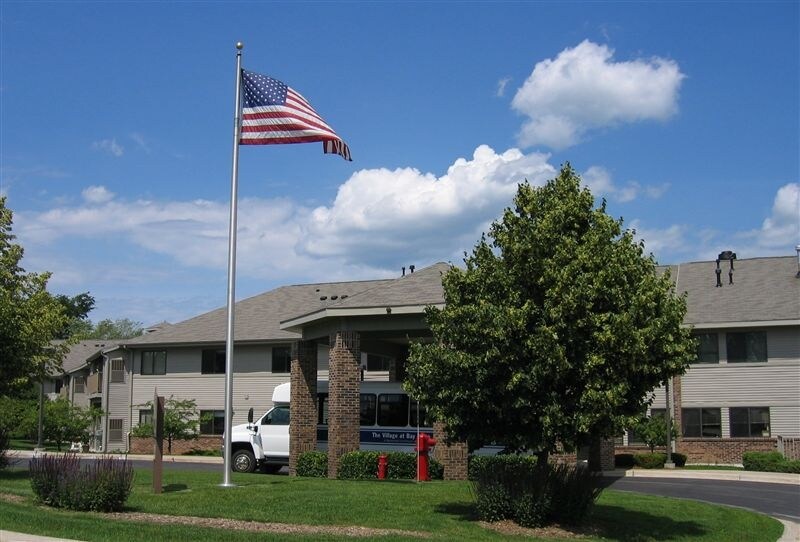 The Village at Bay Ridge in Traverse City, MI - Building Photo