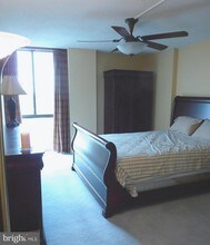 2311 Pimmit Dr-Unit -1218 in Falls Church, VA - Building Photo - Building Photo