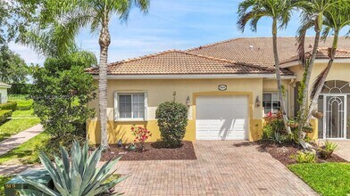 9875 Galleon Dr in Royal Palm Beach, FL - Building Photo - Building Photo