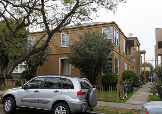 1217 21st St in Santa Monica, CA - Foto de edificio - Building Photo