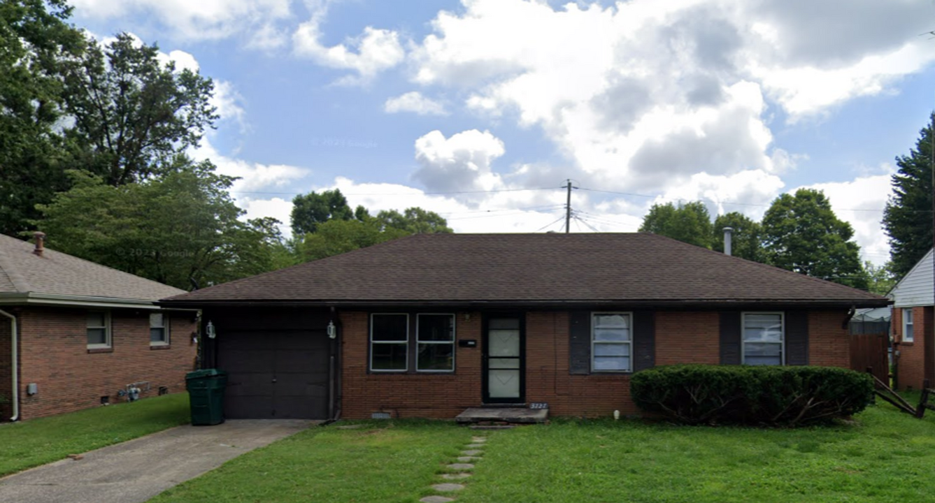 3727 Steele Dr in Owensboro, KY - Building Photo