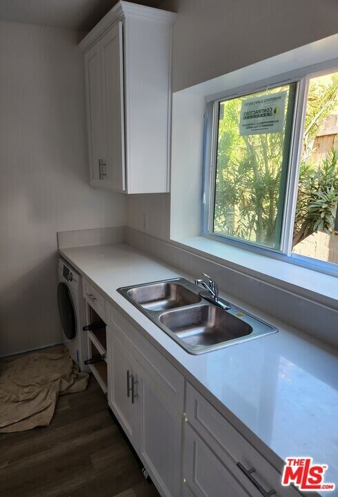 231 E Hyde Park Blvd-Unit -3/4 in Inglewood, CA - Building Photo