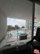 201 Ocean Ave Ext in Santa Monica, CA - Building Photo - Building Photo