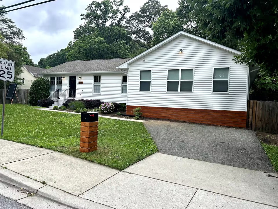 6424 4th Ave, Unit 1 Bed 1 Bath in Takoma Park, MD - Building Photo