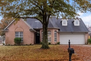 2885 Rutherford Dr in Southaven, MS - Building Photo