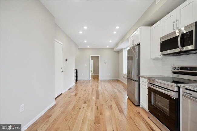 1701 W Seybert St in Philadelphia, PA - Building Photo - Building Photo