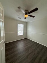 2243 Walnut Fair Ln in Spring, TX - Foto de edificio - Building Photo