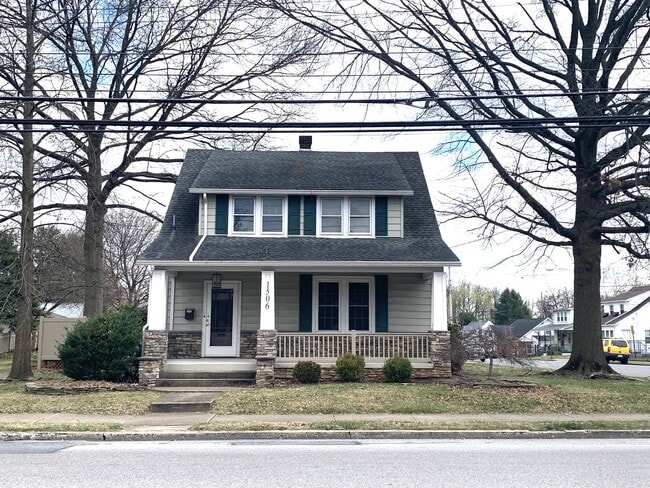 property at 1506 Scotland Ave