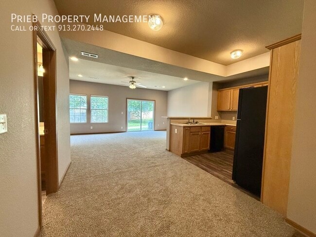 878 S Woodson Ct in Gardner, KS - Building Photo - Building Photo