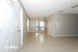 438 SE Streamlet Ave in Port St. Lucie, FL - Building Photo - Building Photo