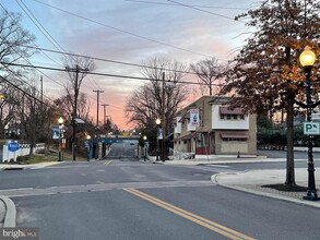 202 W Clinton Ave in Oaklyn, NJ - Building Photo - Building Photo