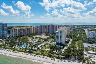 Ocean Tower One in Key Biscayne, FL - Building Photo - Building Photo