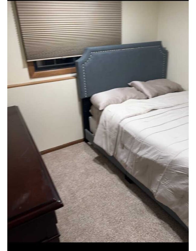 property at 427 Dorland Rd S