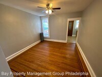 5940 N Lawrence St photo'