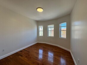 356 Somerville Ave in Somerville, MA - Building Photo - Building Photo