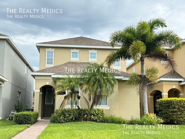 property at 15764 Ave Of The Arbors