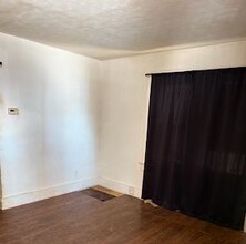 1236 E Clay St in Decatur, IL - Building Photo - Building Photo