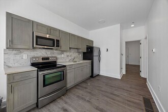 2366 N Bouvier St in Philadelphia, PA - Building Photo - Building Photo