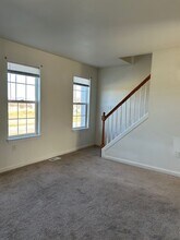 2818 Woodmont Dr in York, PA - Building Photo - Building Photo