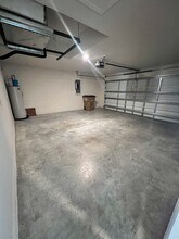 924 NW 8th Pl in Cape Coral, FL - Building Photo - Building Photo