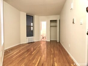 953 Amsterdam Ave in New York, NY - Building Photo - Building Photo